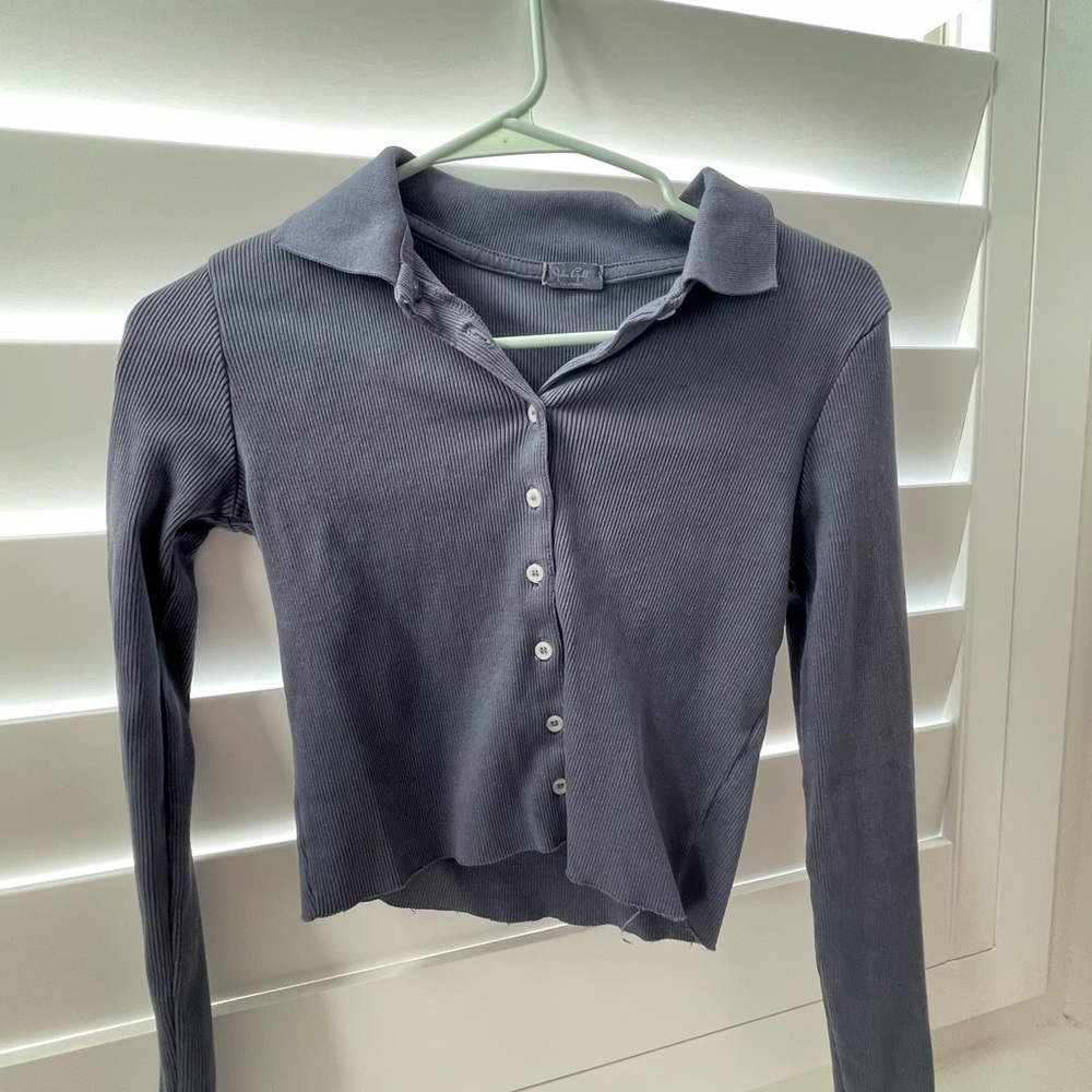 blue cropped brandy melville button-up